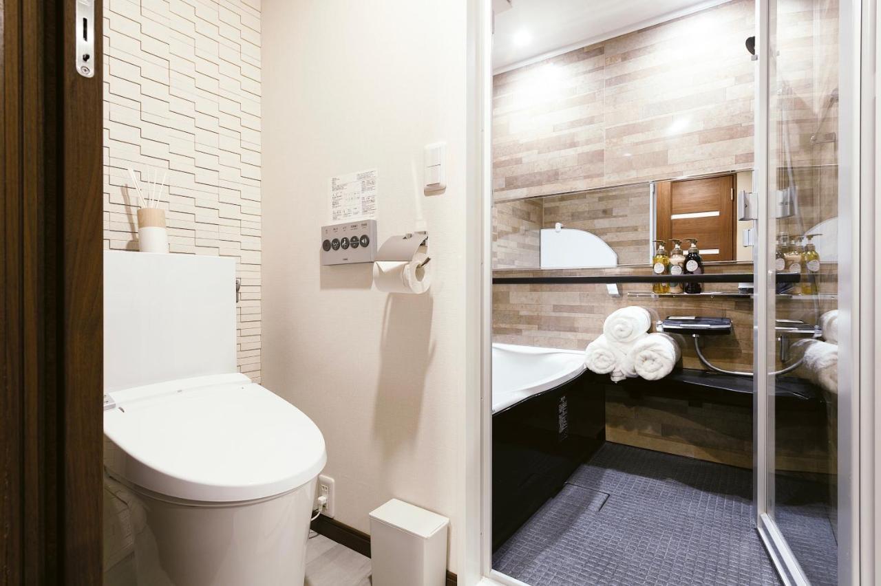 Cherry Blooming Tokyo- All Suite Boutique Hotel 东京伊樱里-中央区全套房艺术酒店 Dış mekan fotoğraf