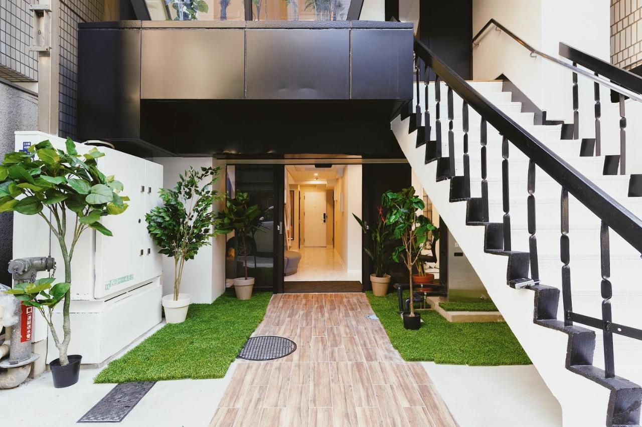 Cherry Blooming Tokyo- All Suite Boutique Hotel 东京伊樱里-中央区全套房艺术酒店 Dış mekan fotoğraf